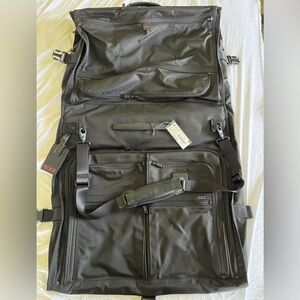 Tumi Alpha 2 Garment Bag